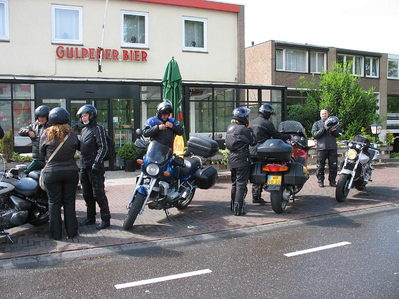 route des grandes alpes 2007 135.jpg